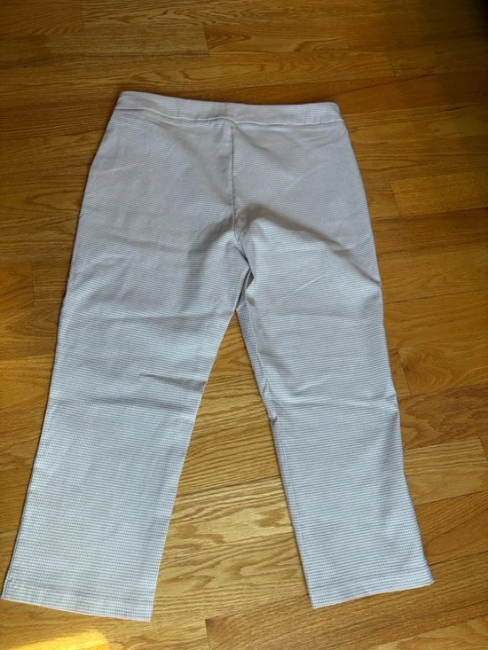 New Nanette Lepore Tan and White Checked Cropped Pull-On Pants - Picture 10 of 11